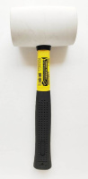 Киянка резиновая белая 19066  680г фиберглассовая ручка (1/36шт) MaxiTool