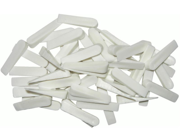 Клинья 57633 для кладки плитки 30х6х5мм пластик.(в уп.100шт.) (500/250)MaxiTool