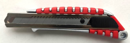 Нож технич. 18*100*0.5mm, алюмин.обрезин.корпус 81775 (1/12/144шт) MaxiTool