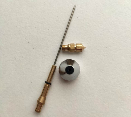 Набор 81704 для краскораспылителя 81697, диам.сопла 0,5мм (100шт в кор.) MaxiTool