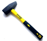 Молоток слесарный фиберглассовая ручка 1500г 19019  кованый  (1/24шт) MaxiTool